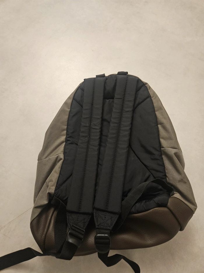 Sac à dos Eastpak Wyoming - kaki & cuir (neuf) - photo numéro 3