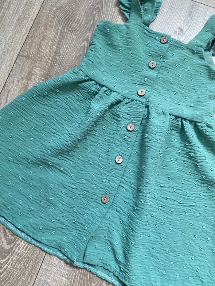 Robe taille 4-5 ans - photo numéro 3