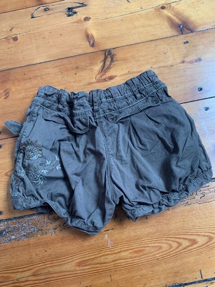 Short 10 ans