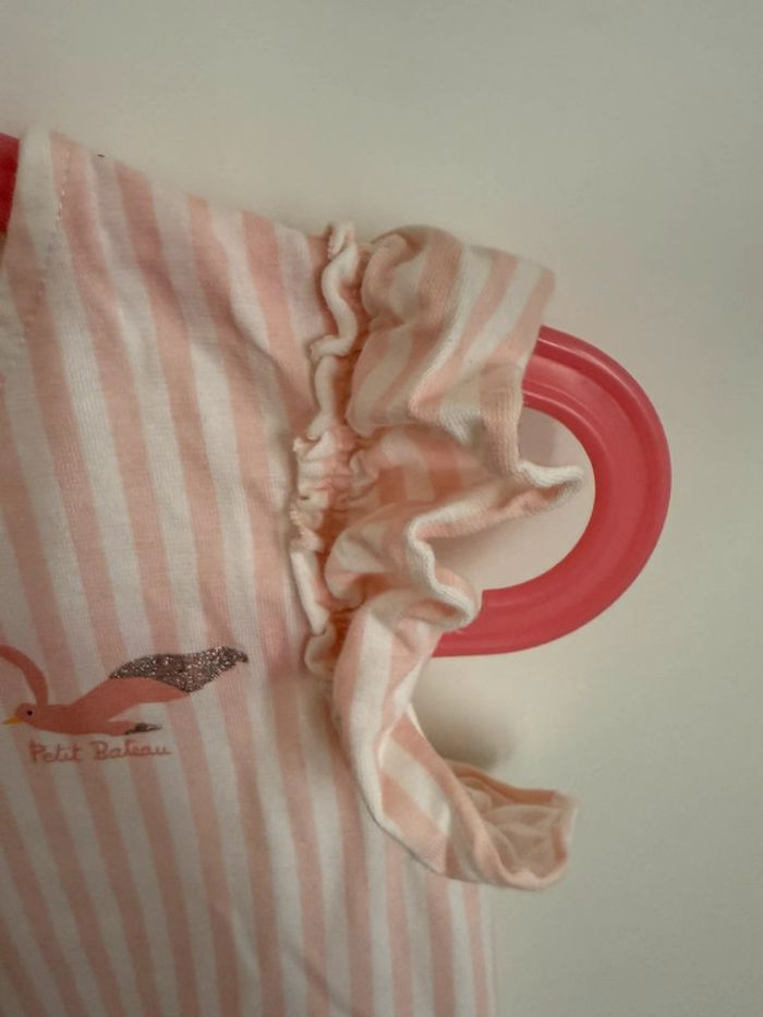 T-shirt petit bateau 8 ans - photo numéro 4