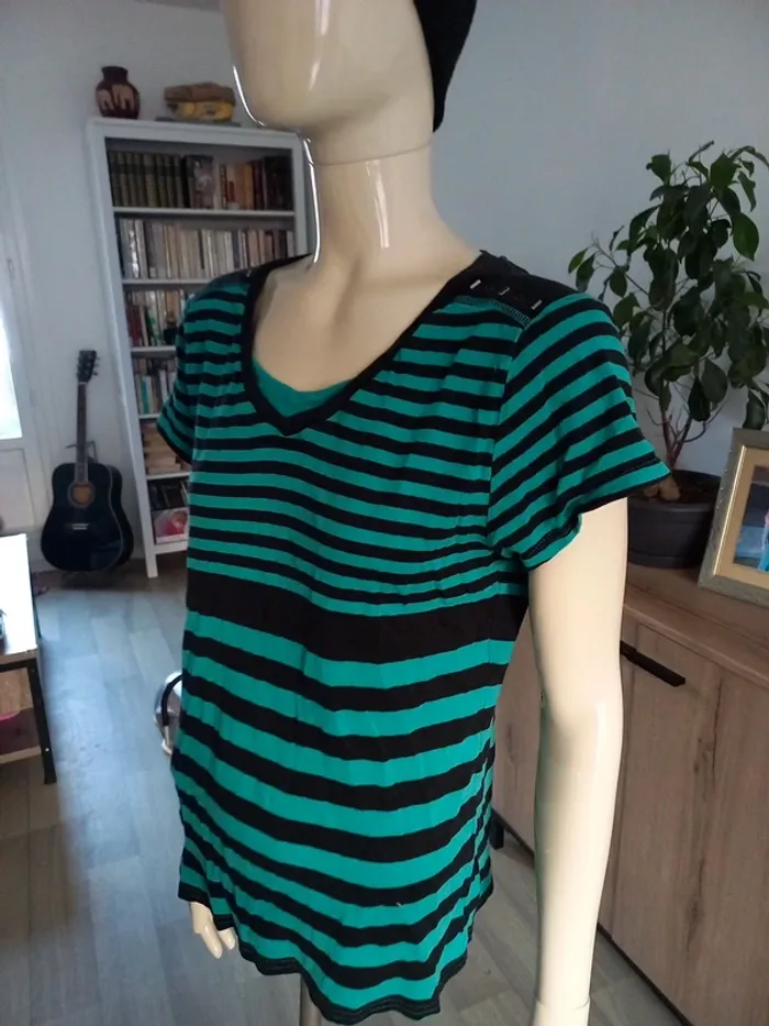Tee-shirt femme T42 - photo numéro 3