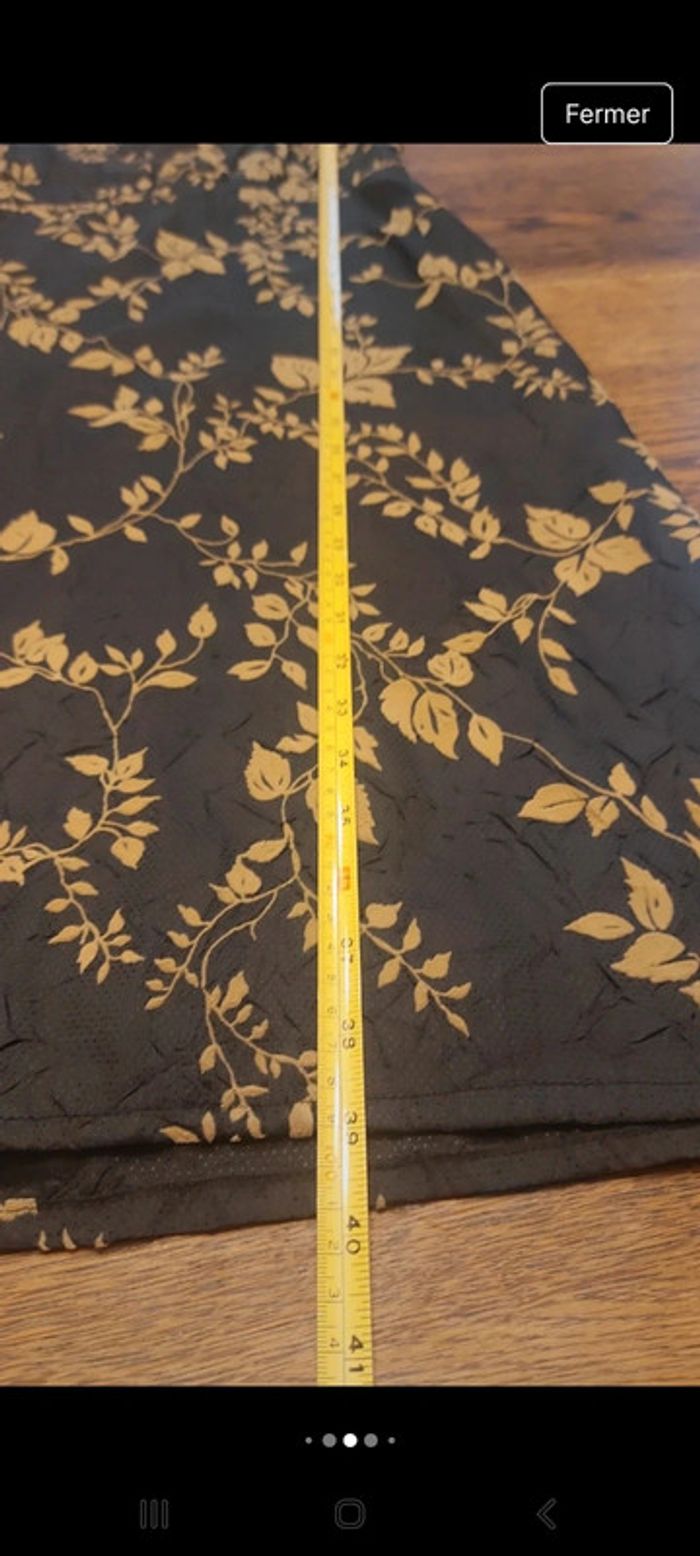 Jolie Robe Ap taille 38 fond noir dessin doré - photo numéro 6