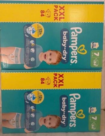 2 cartons de couches Pampers xxl taille 7