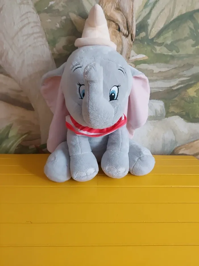 Peluche dumbo