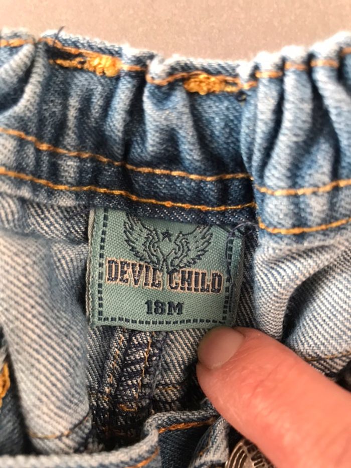 Short en jeans taille 18mois - photo numéro 3