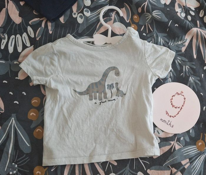 T shirt 9 mois.