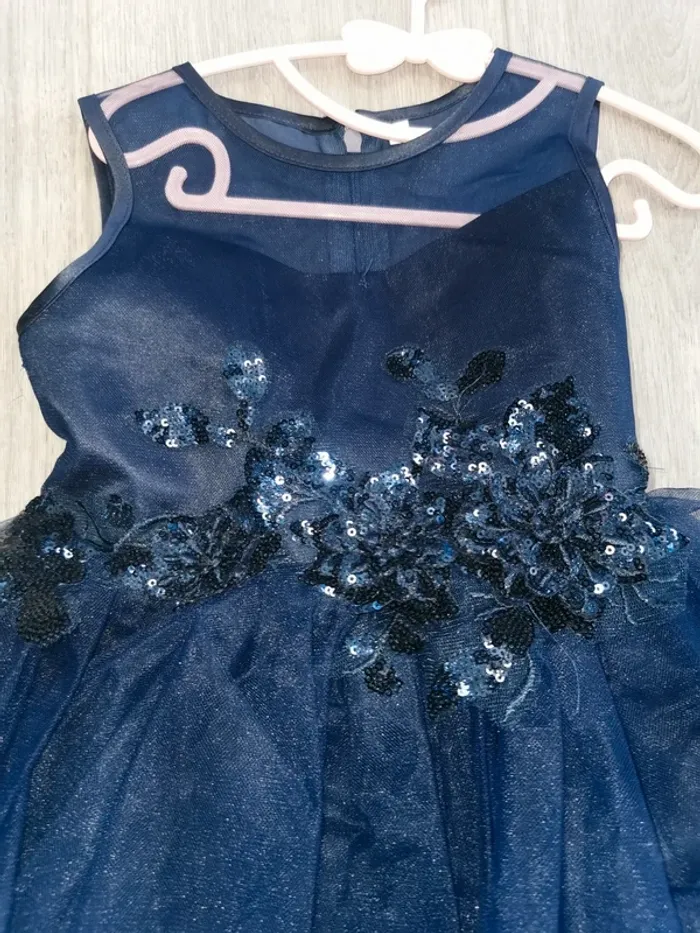 Robe cérémonie 4 ans - photo numéro 3