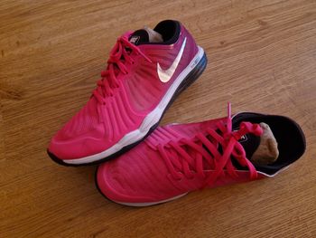 Baskets Nike pointure 36.5 TBE