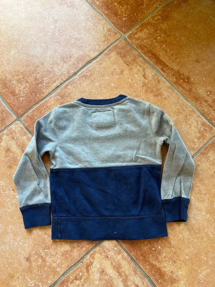 Lot 3 pulls 4ans - photo numéro 13