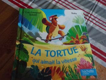 Livre macdo La tortue qui aimait la vitesse Eric-Emmanuel Scmitt