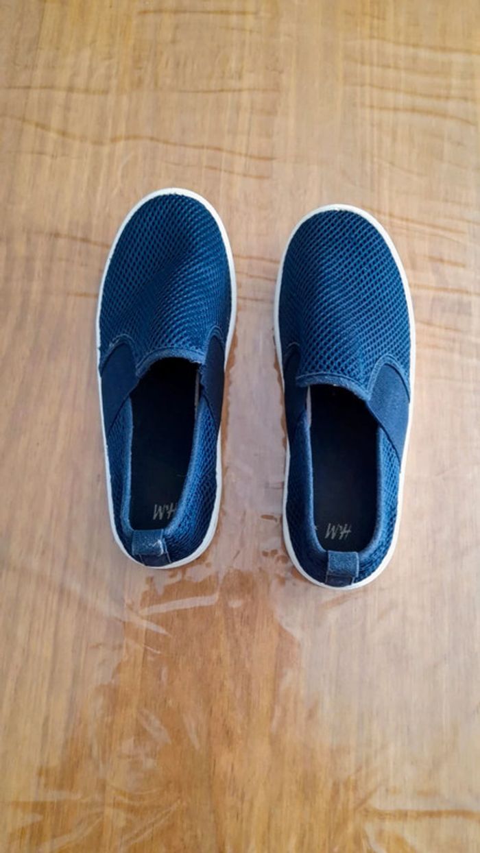 Ballerines en mesh bleu marine pointure 34 - photo numéro 4