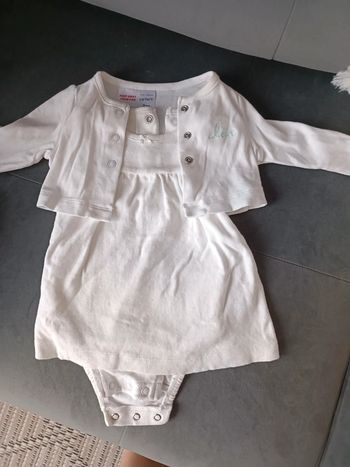Robe avec body intégré et cardigan