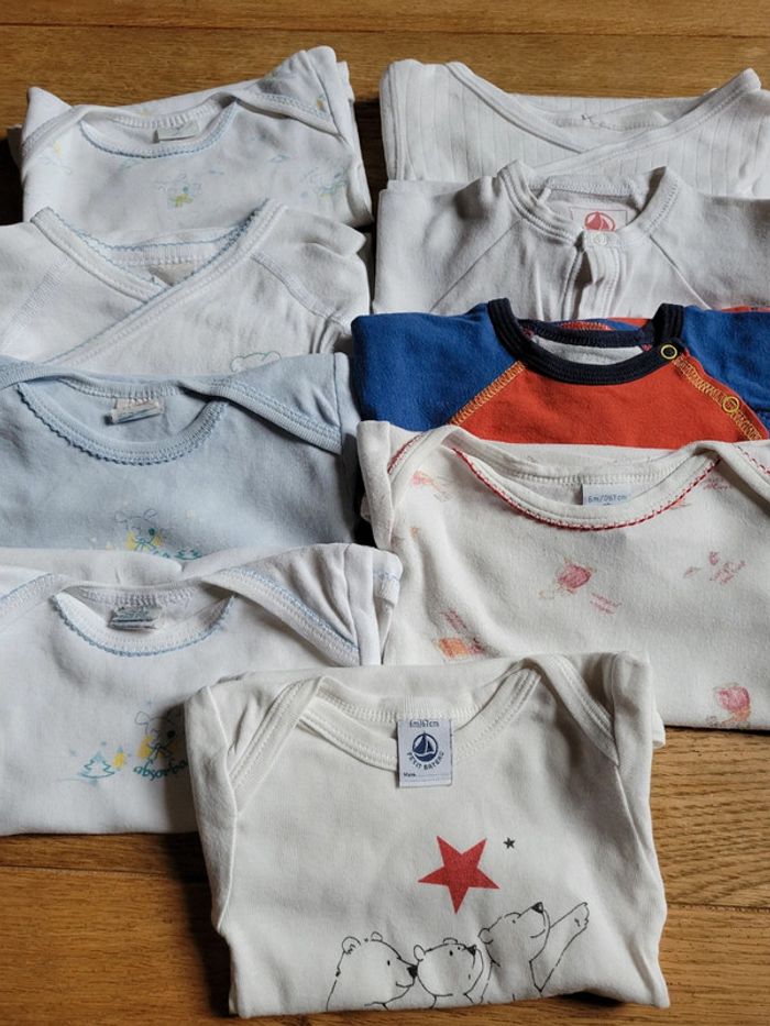 Lot de 9 bodys manches longues