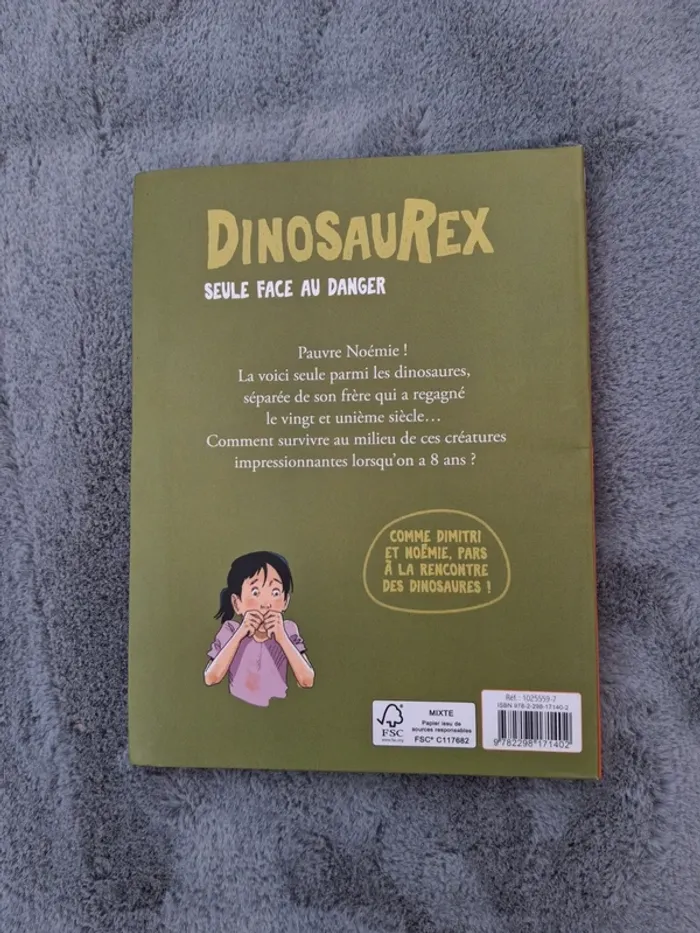 Livre " dinosaure " - photo numéro 3
