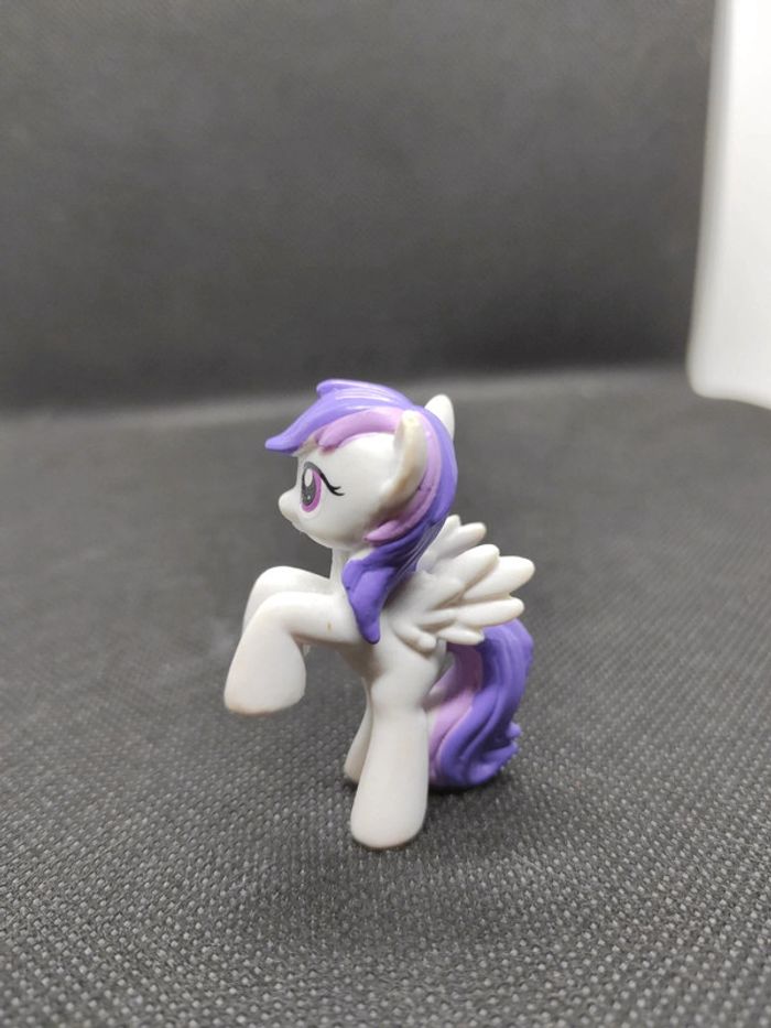 My Little Pony G4 blind bag wave 1 sugar grape #07 #20475 2010 #geektradeponeyg4 - photo numéro 2
