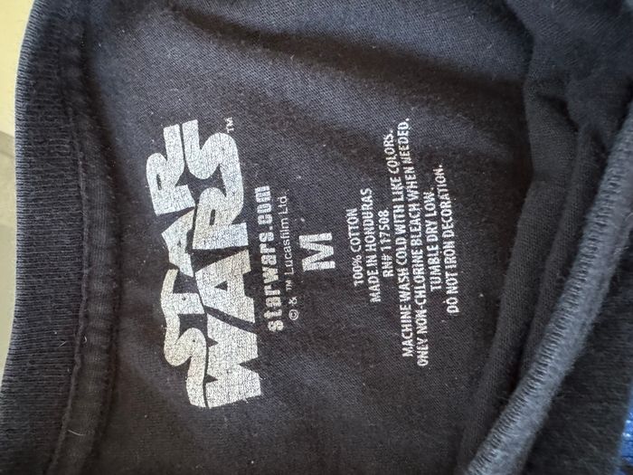 T-Shirt Star Wars noir avec motif bleu blanc et rouge - photo numéro 5