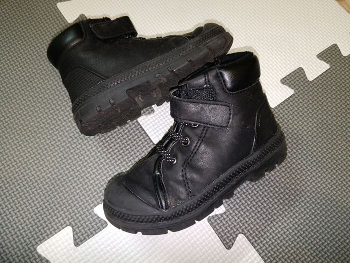 Chaussures montantes garçon T23
