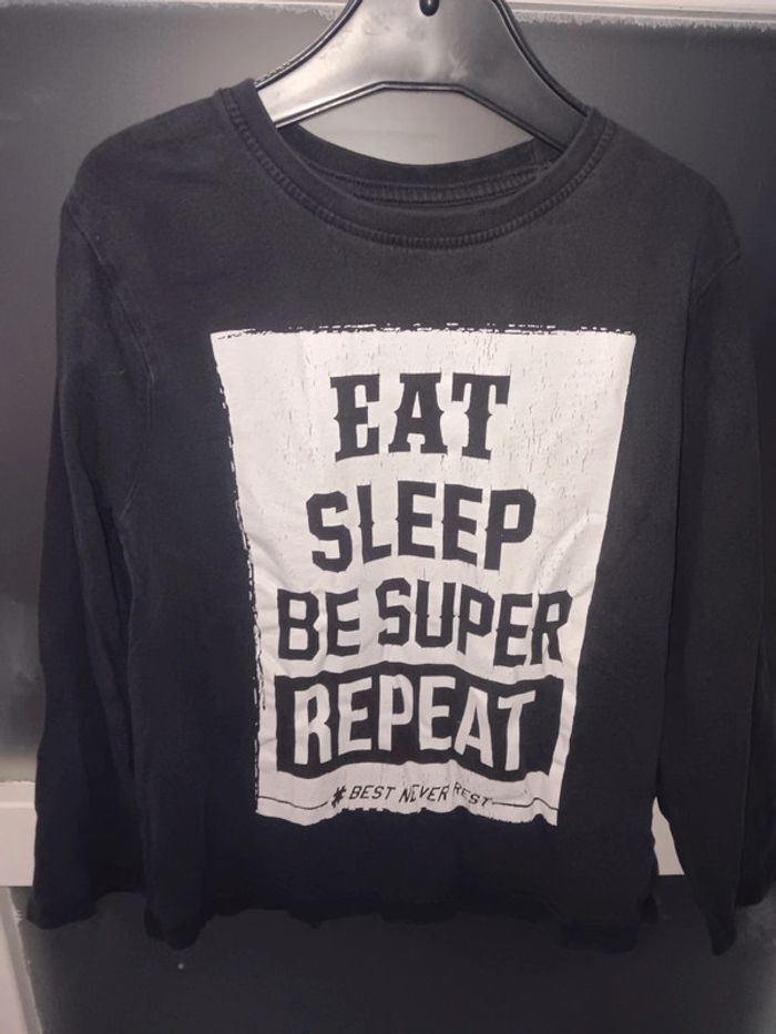 Sweat-shirt noir 7/8 ans "Eat Sleep Repeat" coton casual
