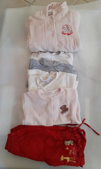 Petit lot mi saison hiver fille 3 mois