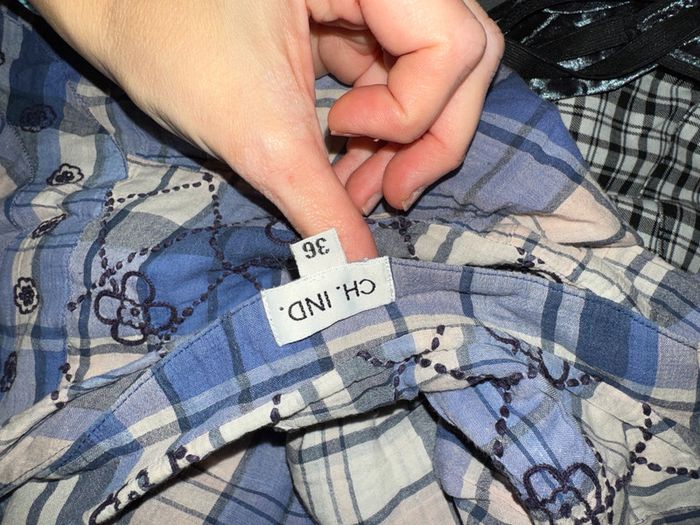 Robe CH. IND. taille 36 - photo numéro 4