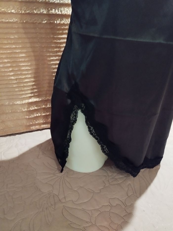 Nuisette noire - photo numéro 2