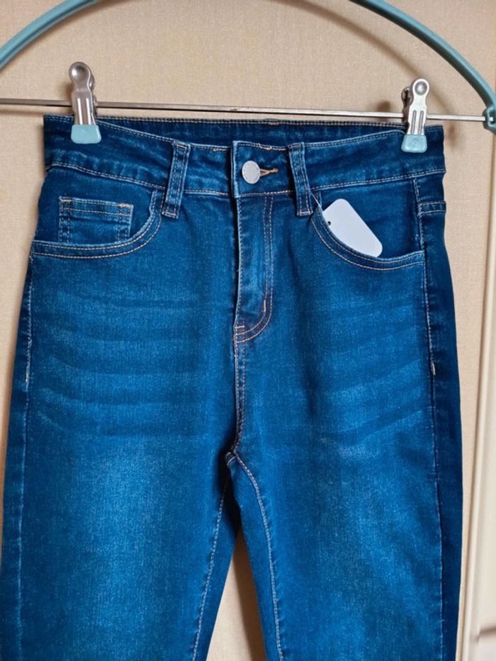 Jeans petite taille. Marque shein. - photo numéro 2