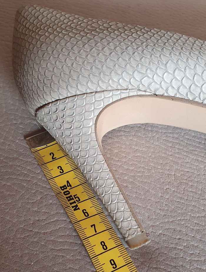 Jolies ballerines  portées  une fois pour un mariage - photo numéro 3