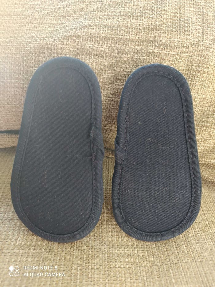 Sandales 6/9 mois - photo numéro 2