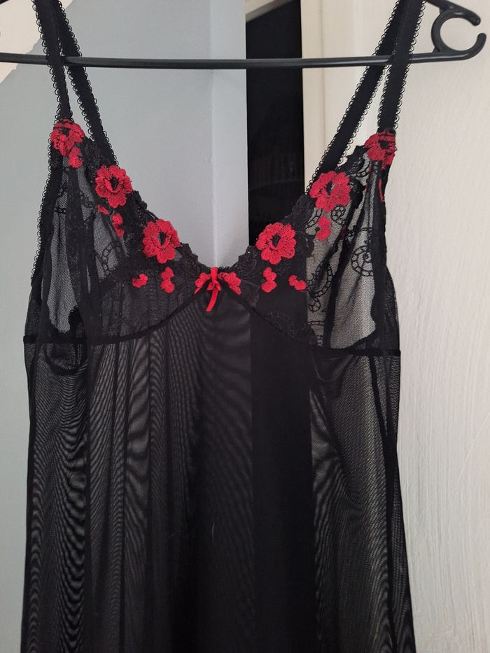 Nuisette noir - photo numéro 2