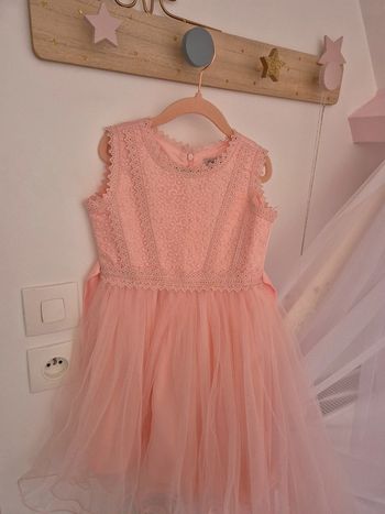 Robe 4 ans
