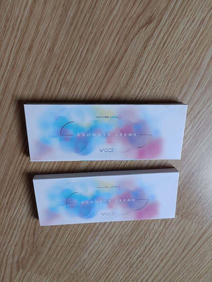 PALETTE POUR LES YEUX, BLUSH + 5 MINI GLOSS CLINIQUE - photo numéro 4