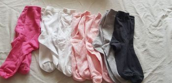 Lot 8 paires chaussettes filles 6/ 8 ans