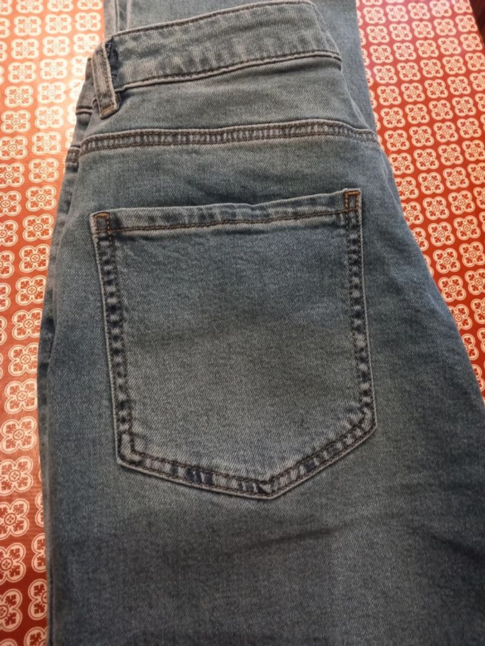 Jeans boutons fantaisie Maison Captain taille 38 - photo numéro 2