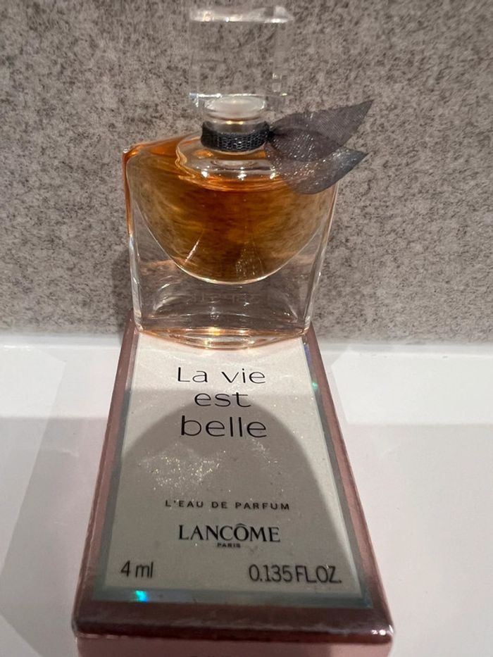 Miniature parfum Lancôme la vie est belle - photo numéro 4