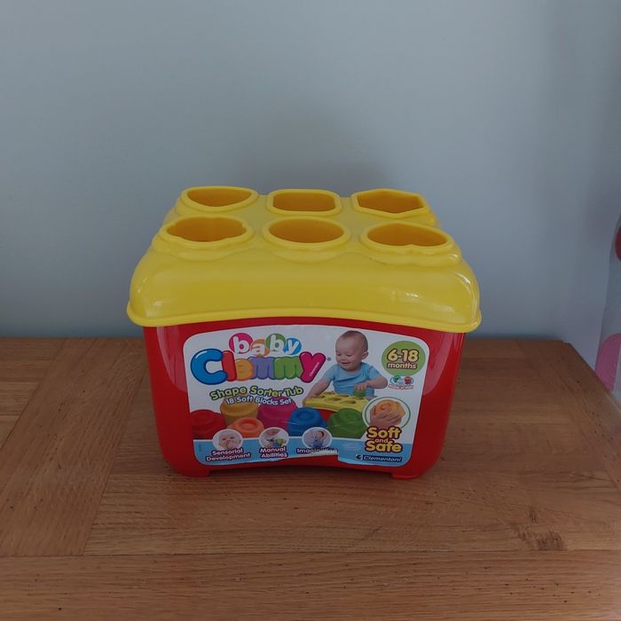 Lot clemmy clementoni trieur de formes