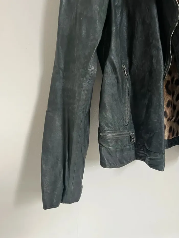 Perfecto en cuir Dolce & Gabbana - photo numéro 4