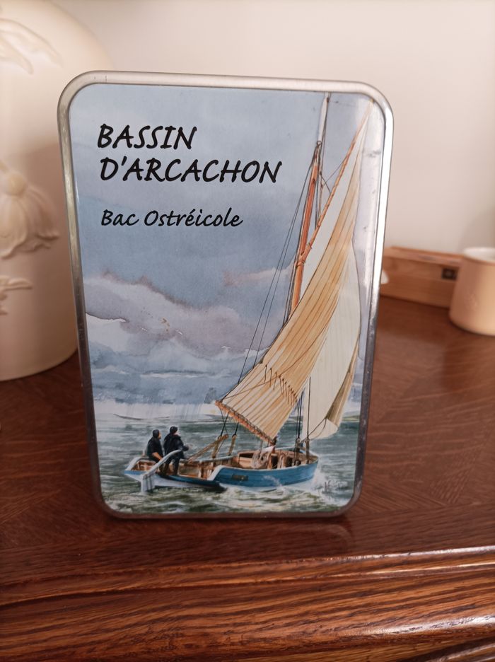 Boite en metal rectangulaire - photo numéro 2