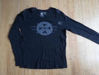 Tee-shirt manches longues taille L