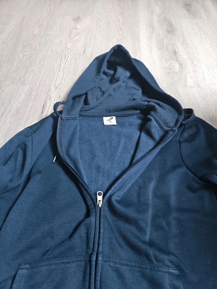 Gilet capuche - photo numéro 4