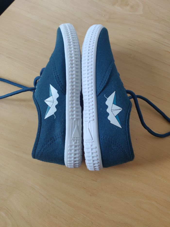 Baskets toile taille 31 neuve - photo numéro 3
