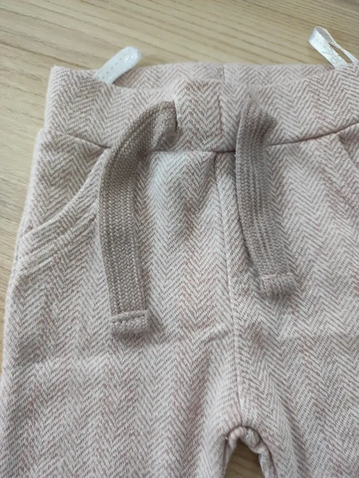 Lot 2 pantalons 3 mois - photo numéro 3