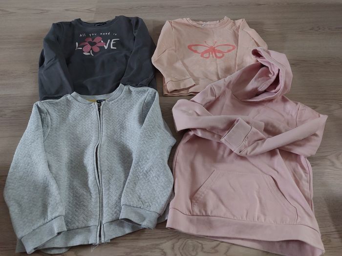 Lot vêtements fille 8 ans - photo numéro 6