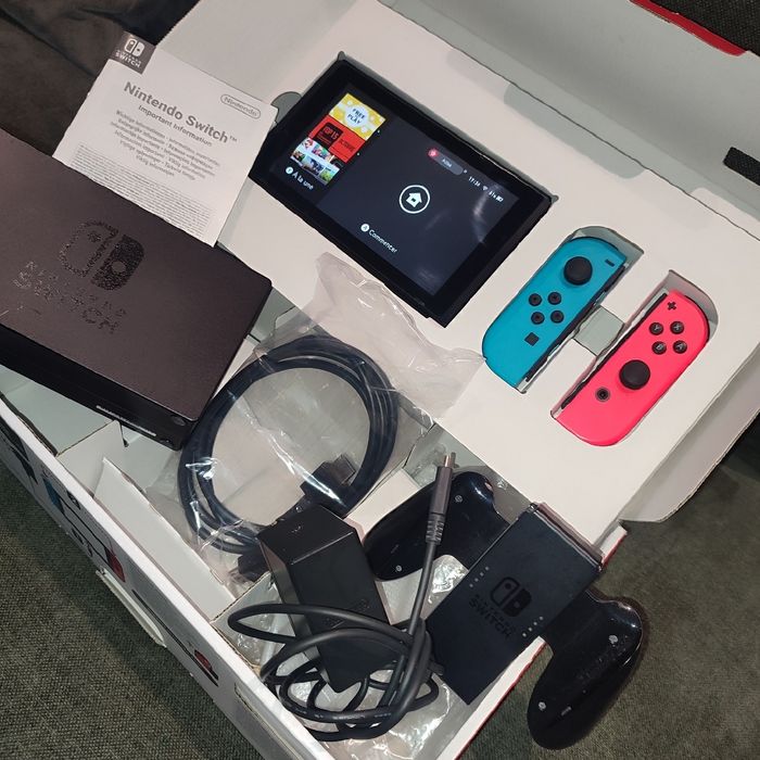 Nintendo Switch - photo numéro 3