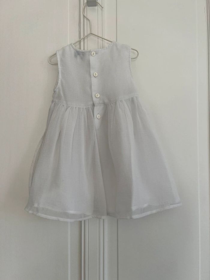 Robe blanche 6 mois - photo numéro 5