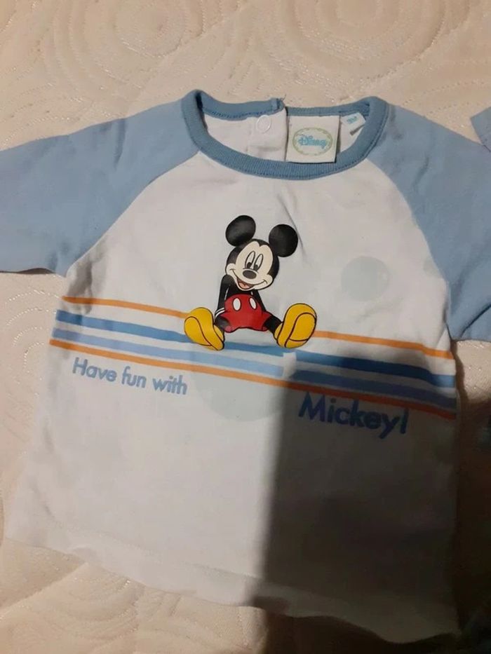 Lot Tee-shirt Manche longue +body Mickey offert - photo numéro 4