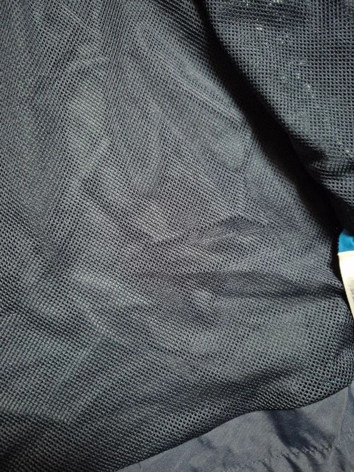 Veste de pluie/coupe vent Taille 12/13 ans - photo numéro 6