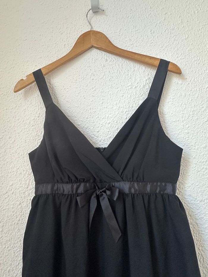 Robe Noire Naf Naf 38 en tres bon etat