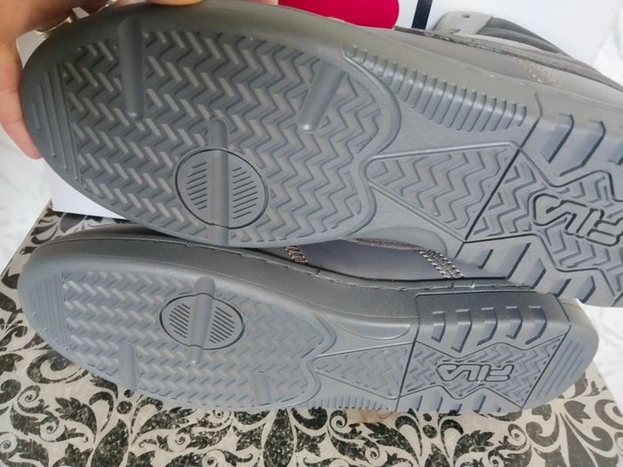 Magnifiques baskets montantes homme Fila pointure 42 - photo numéro 6