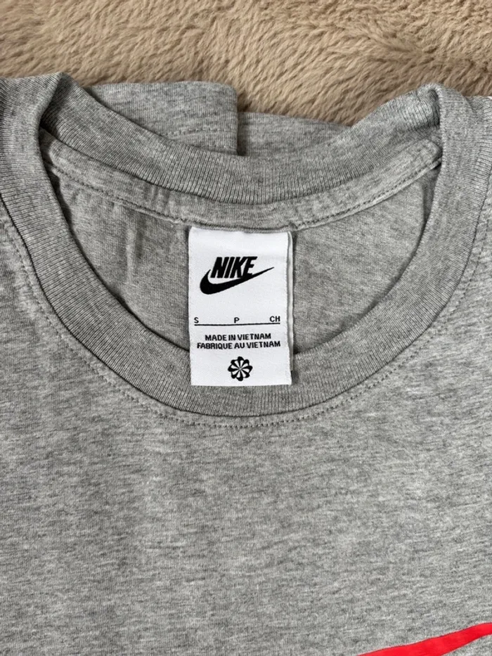 tee shirt nike gris - photo numéro 2