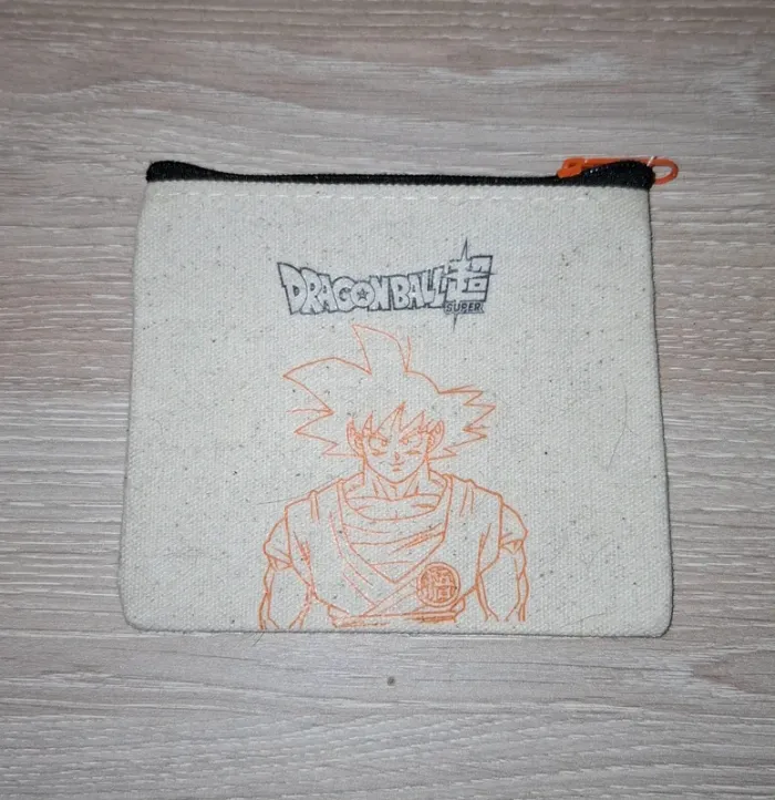 Petite pochette dragon ball